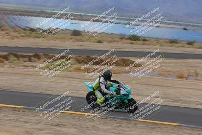 media/Sep-11-2022-SoCal Trackdays (Sun) [[81b7e951af]]/Turn 9 Inside (910am)/